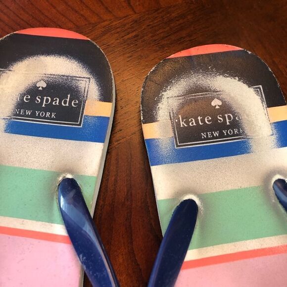 Kate Spade navy blue flip flops size 7/8 - Picture 3 of 9